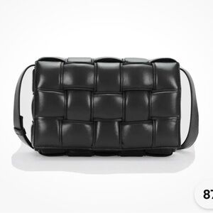 Elegant Black Crossbody Bag